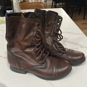 Steve Madden Leather Troopa Combat Essential Lace-Up Boots